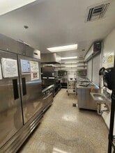 1301 E Almeria Rd, Phoenix, AZ for sale Interior Photo- Image 2 of 7