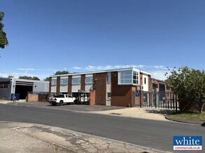 Unit B4 Telford Rd, Bicester for lease Building Photo- Image 2 of 6