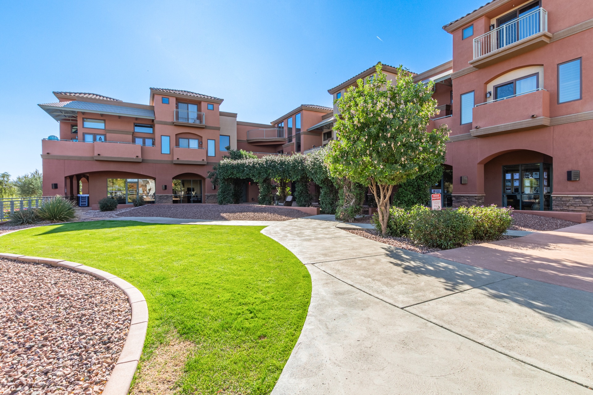 12625 N Saguaro Blvd, Fountain Hills, AZ for lease Primary Photo- Image 1 of 27