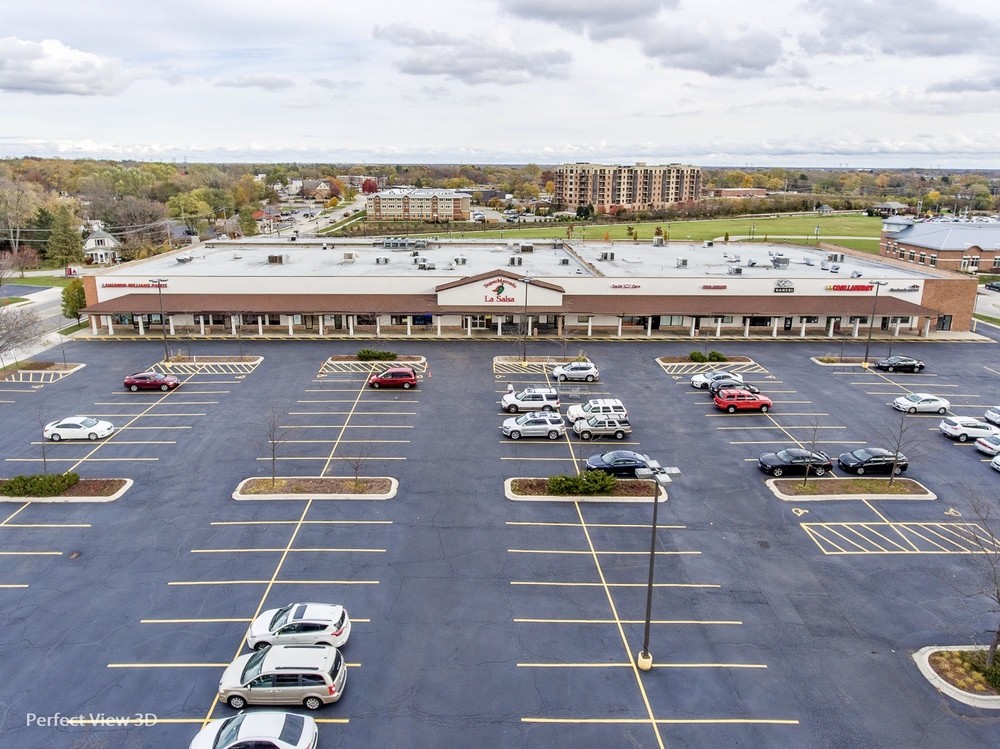 309-385 N Seymour Ave, Mundelein, IL for lease Building Photo- Image 1 of 16