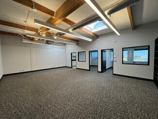 Plus de détails pour 2900 Orange Ave, Signal Hill, CA - Bureau, Local d'activités à louer