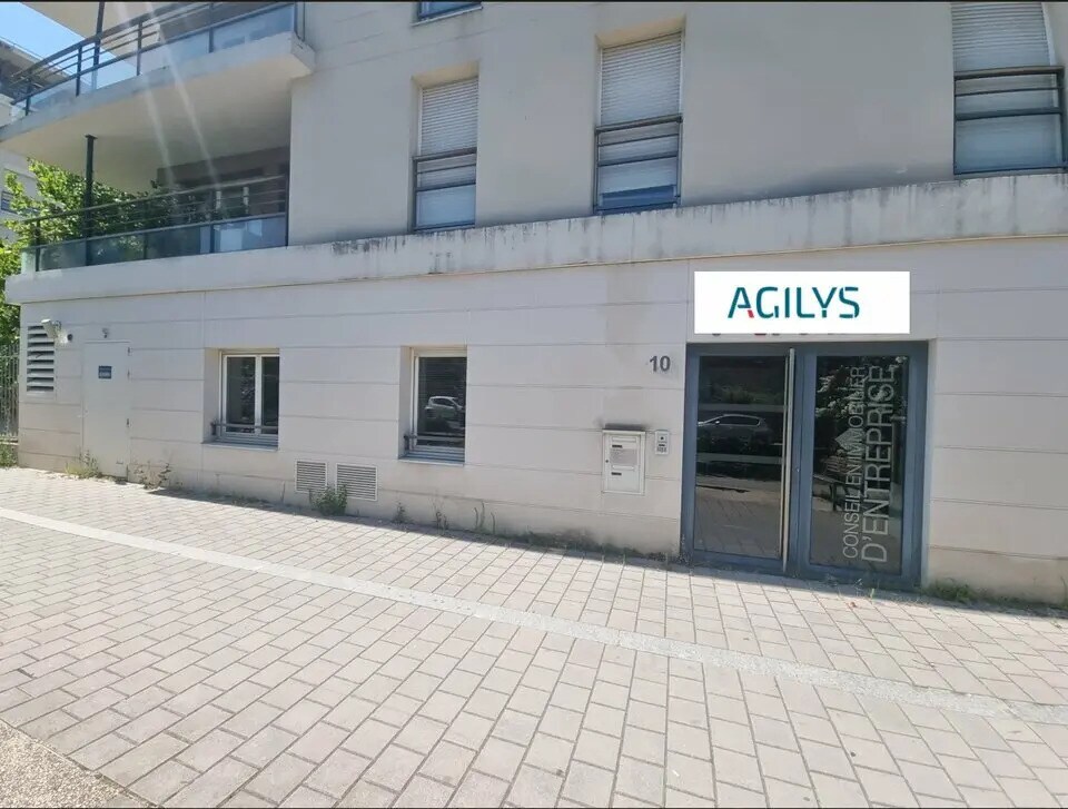 Bureau dans Massy à louer Photo du bâtiment- Image 1 de 12