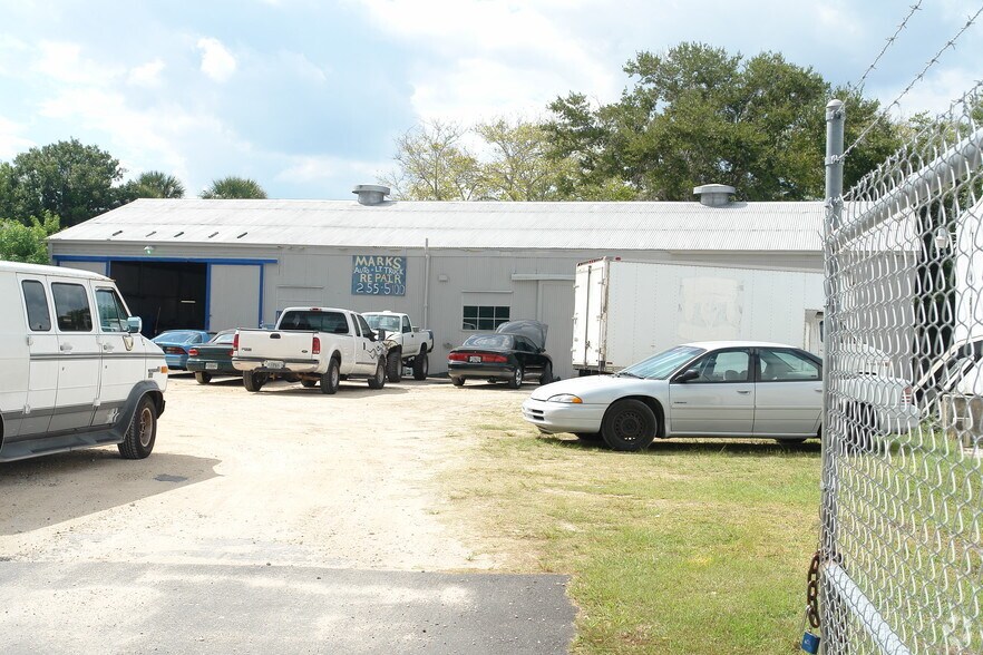 578 Ballough Rd, Daytona Beach, FL for sale - Primary Photo - Image 1 of 5