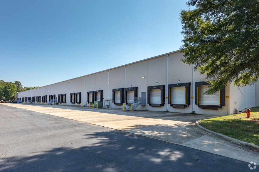 3463 Lakemont Blvd, Fort Mill, SC for lease - Building Photo - Image 2 of 9