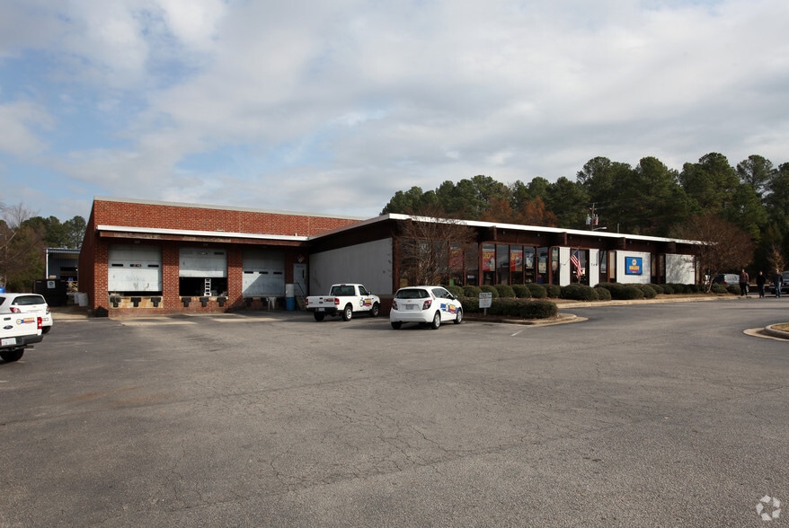 705 E Six Forks Rd, Raleigh, NC for sale - Building Photo - Image 2 of 3