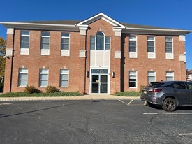 70 Bloomfield Ave, Pine Brook NJ - Services immobiliers commerciaux