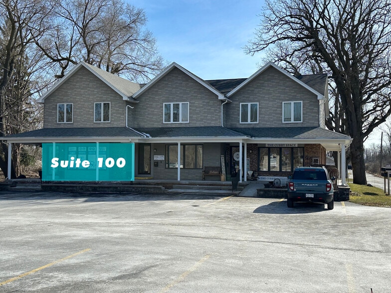 9735 Main St, Clarence, NY for lease - Building Photo - Image 1 of 3
