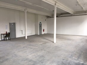 5 Free School Ln, Lincoln for lease Interior Photo- Image 1 of 5