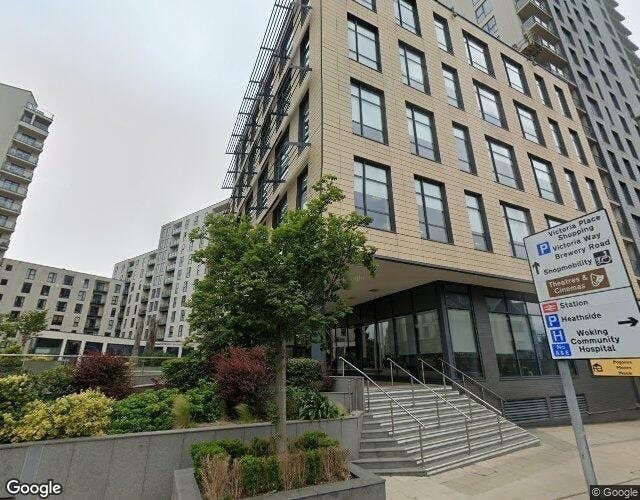 Guildford Rd, Woking for lease - Building Photo - Image 3 of 5