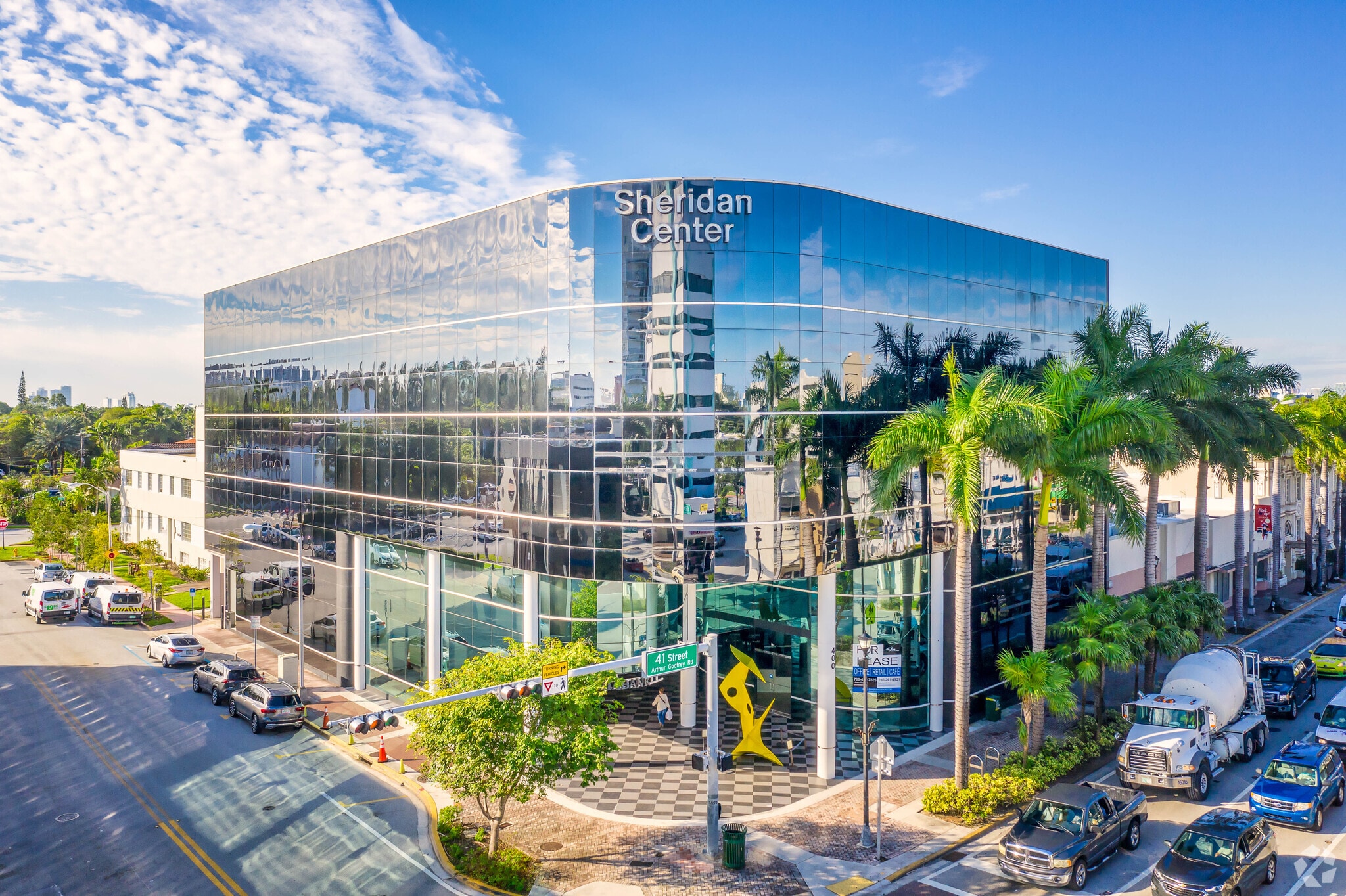 400 Arthur Godfrey Rd, Miami Beach, FL for lease Building Photo- Image 1 of 7