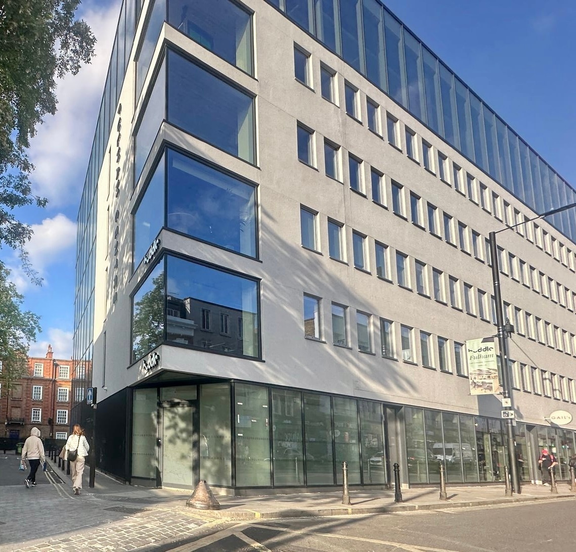 20 Fulham Broa, Londres à louer Photo du bâtiment- Image 1 de 5