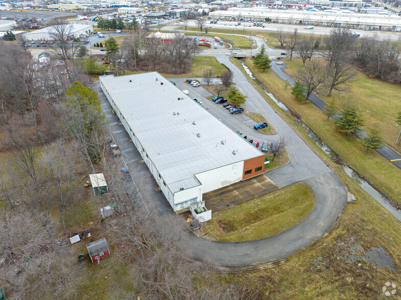 4800-4820 Poplar Place Dr, Louisville, KY for lease - Aerial - Image 3 of 6