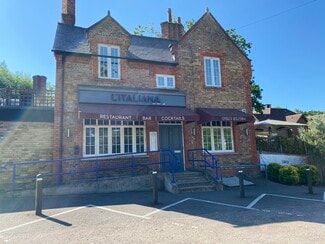More details for 142 London Rd, Radlett - Retail for Sale