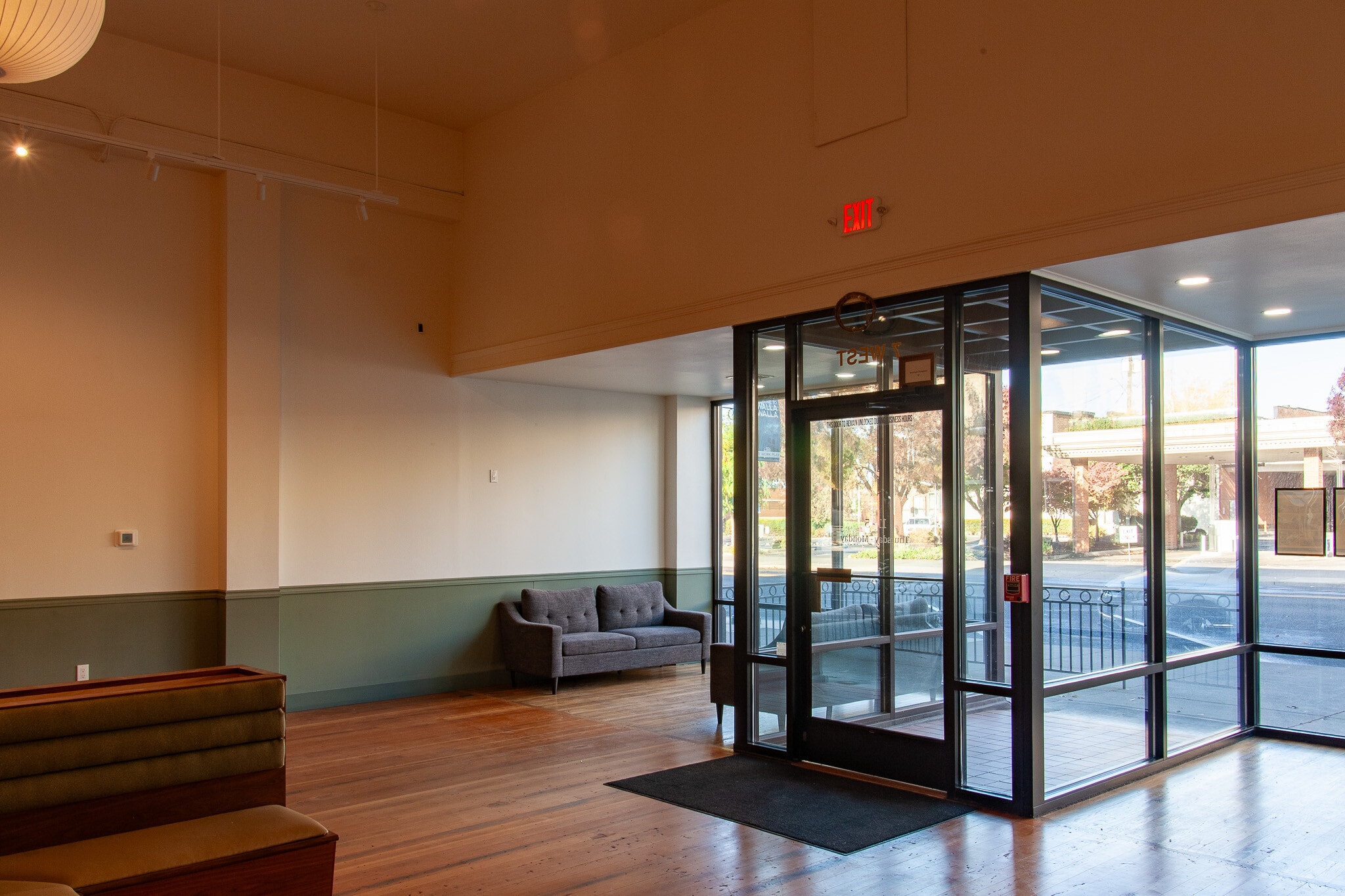 7 W Alder St, Walla Walla, WA for lease Interior Photo- Image 1 of 16