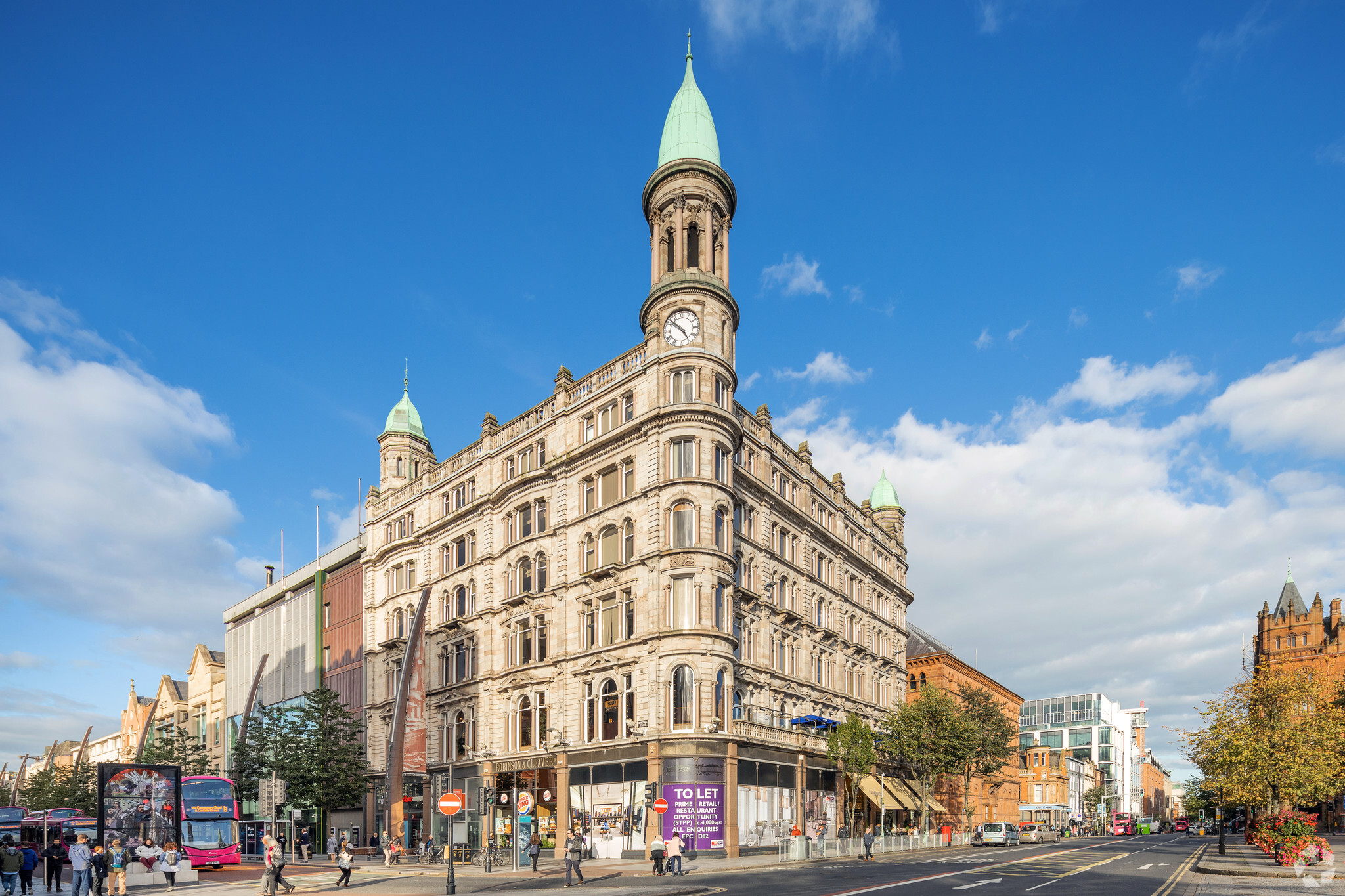 Donegall Sq N, Belfast à louer Photo du bâtiment- Image 1 de 5