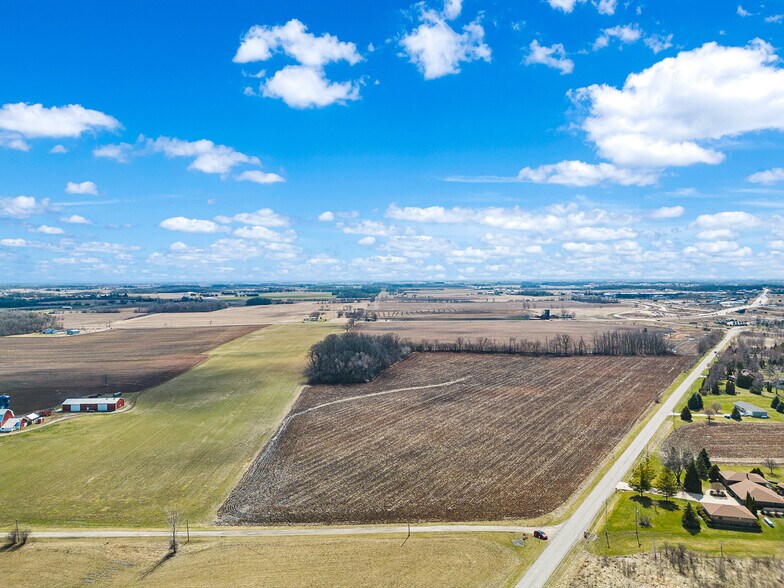 Waupun Rd, Oshkosh, WI for sale - Building Photo - Image 2 of 6