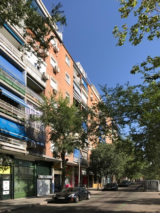 Plus de détails pour Calle de Manuel Ferrero, 5, Madrid - Multi-résidentiel à vendre