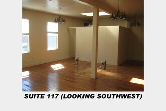 204 W Main St, Grass Valley, CA à louer Photo intérieure- Image 2 de 3