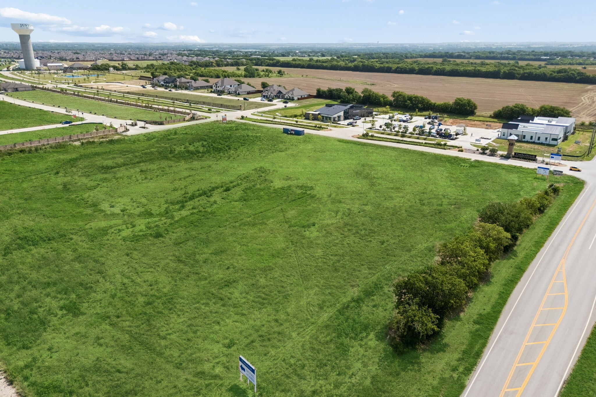 NWC FM 407 & Timberbrook Pky, Justin, TX for lease Aerial- Image 1 of 9