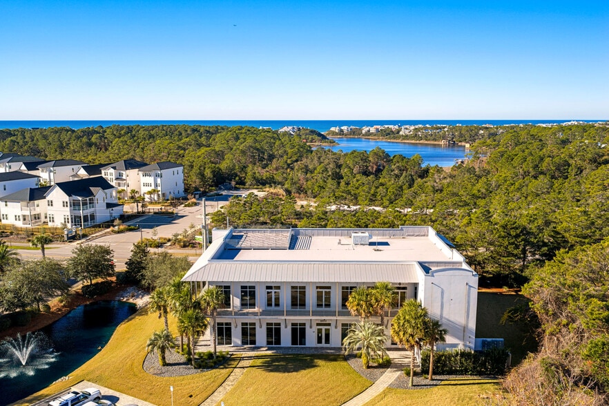 2930 W County Highway 30A, Santa Rosa Beach, FL for lease - Building Photo - Image 3 of 25
