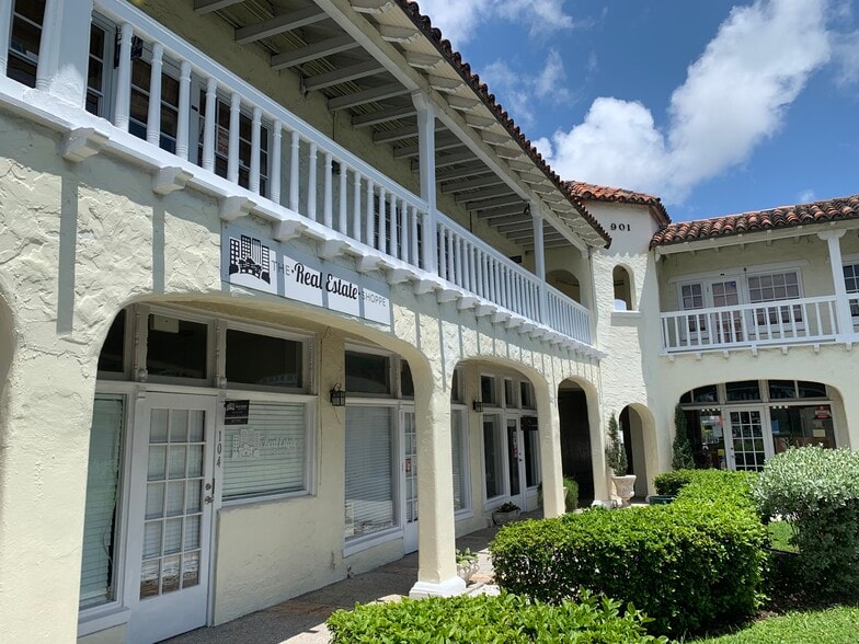 901 Progresso Dr, Fort Lauderdale, FL à louer - Photo du bâtiment - Image 1 de 9