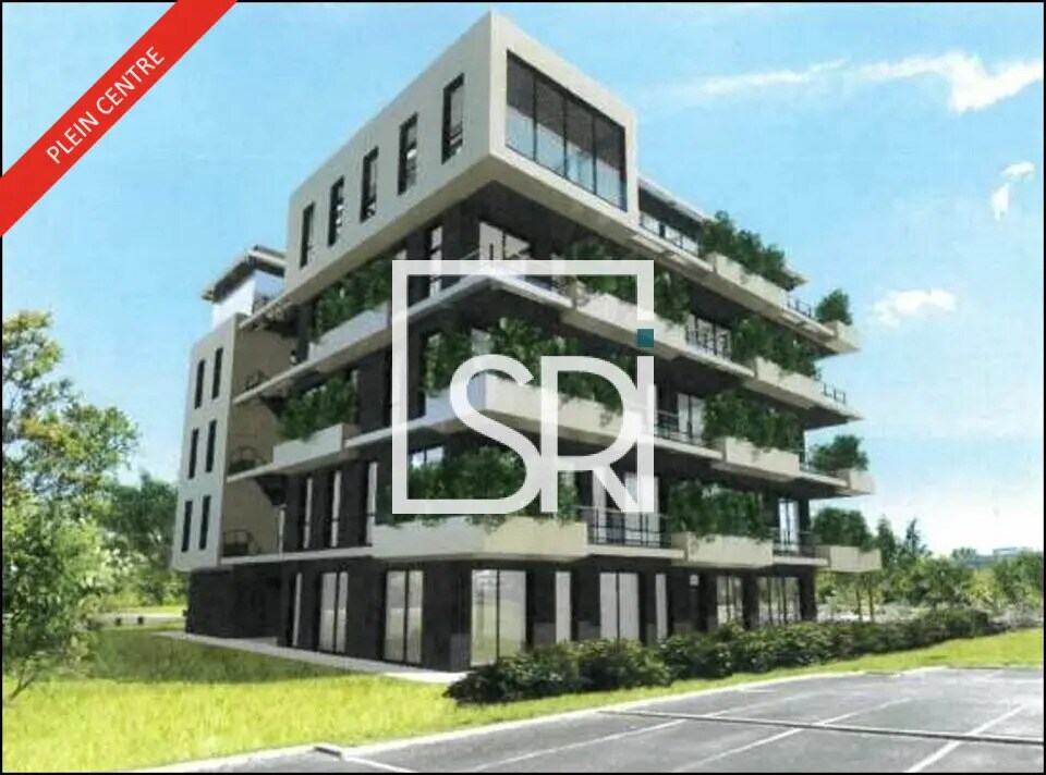 Office in Clermont-Ferrand for lease Building Photo- Image 1 of 21