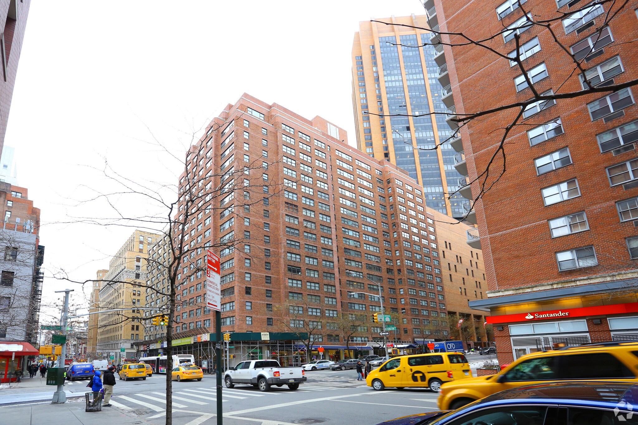 120 E 34th St, New York, NY for lease Primary Photo- Image 1 of 10