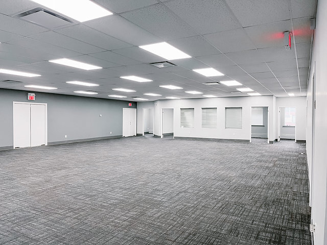 340-390 Saskatoon St, London, ON à louer - Photo intérieure - Image 3 de 4