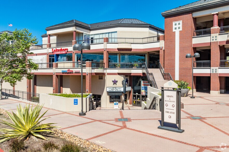 7510-7610 Hazard Center Dr, San Diego, CA à louer - Photo du bâtiment - Image 3 de 5