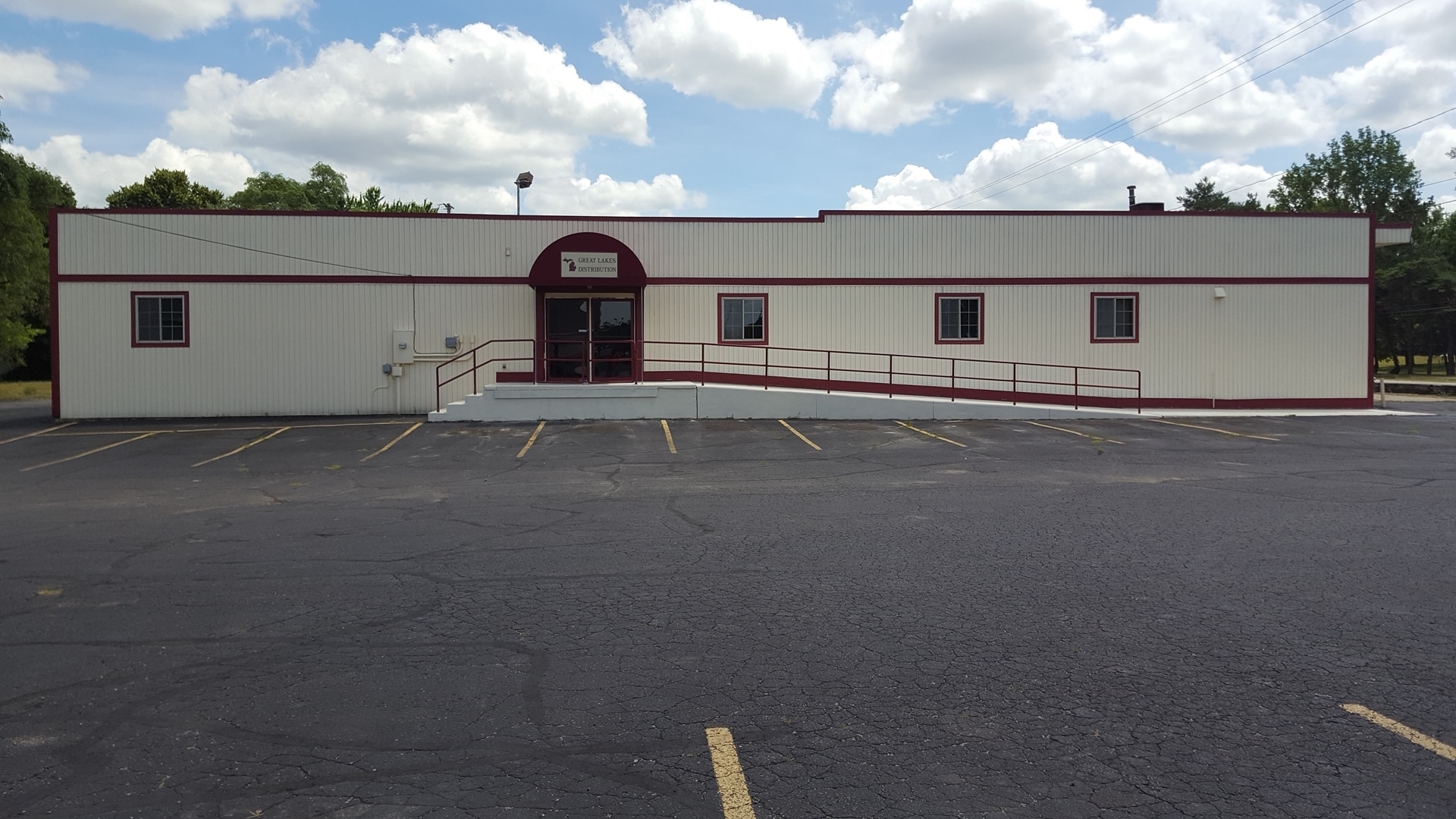 1510 W High St, Mount Pleasant, MI for sale Primary Photo- Image 1 of 11