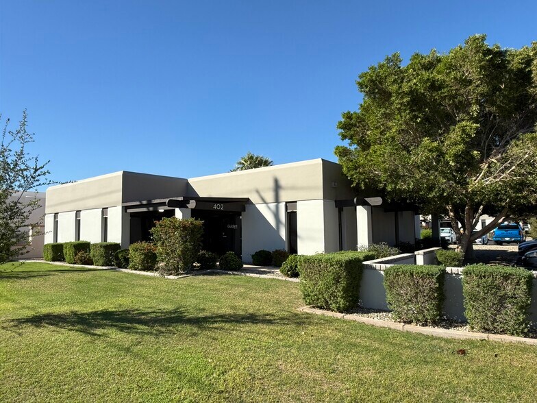 402 E Southern Ave, Tempe, AZ à louer - Photo du bâtiment - Image 2 de 26