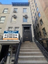 222 E 68th St, New York, NY for lease Interior Photo- Image 1 of 6