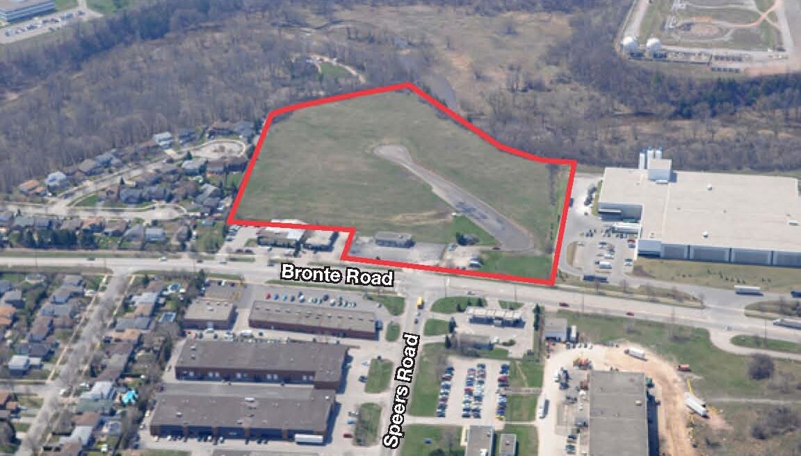 574-576 Bronte Rd, Oakville, ON à vendre Photo principale- Image 1 de 1