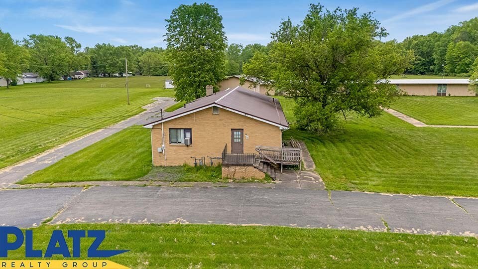 709 Milton, Newton Falls, OH à vendre - Photo du bâtiment - Image 3 de 13