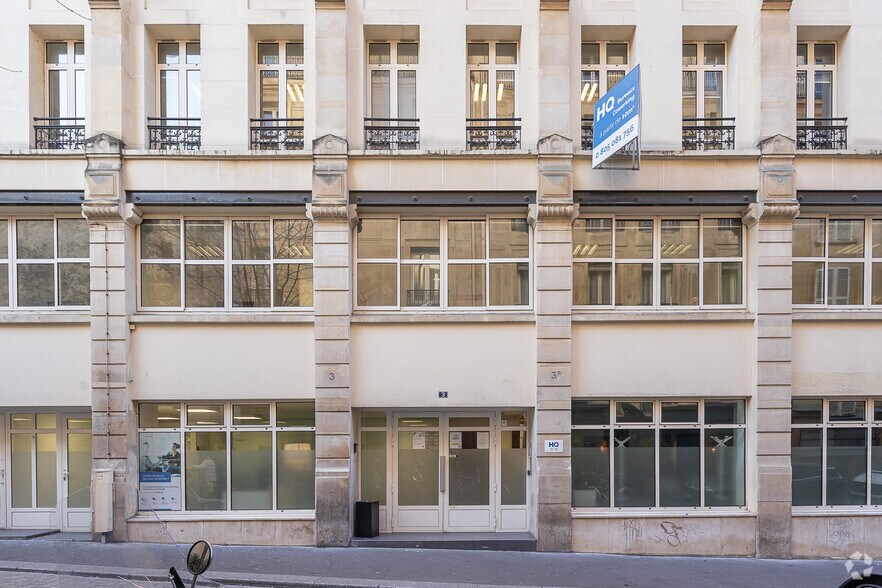 3 B Rue Taylor, Paris à louer - Photo du bâtiment - Image 3 de 33
