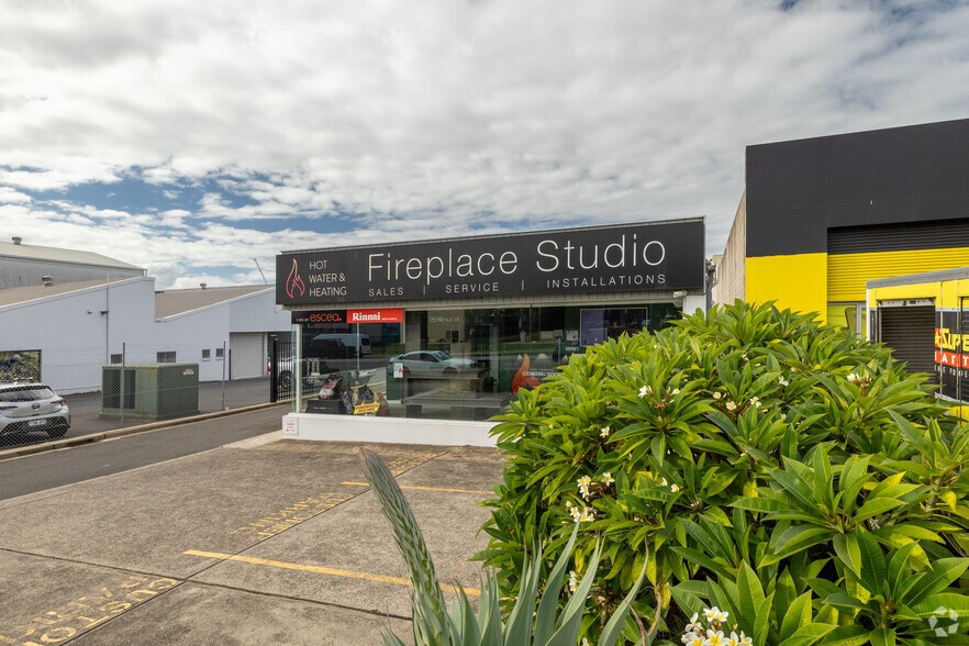 234 Taren Point Rd, Caringbah for sale - Building Photo - Image 3 of 6