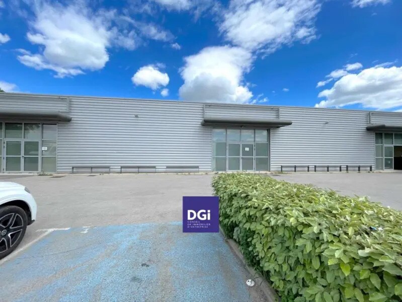 163 Rue Du Pied Ferme, Nîmes for lease Building Photo- Image 1 of 5