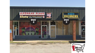 Surrey Brook Plz, Sauk Village, IL for lease Interior Photo- Image 1 of 6