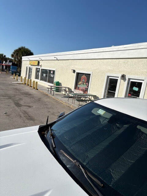 11150 SE Federal Hwy, Hobe Sound, FL for lease Building Photo- Image 1 of 5