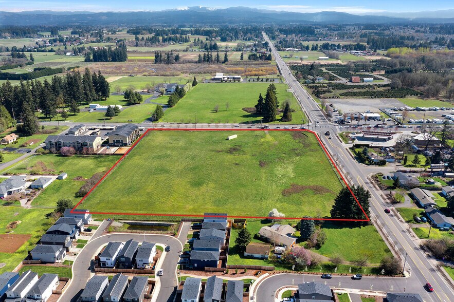 11914 NE 72nd Ave, Vancouver, WA à louer - Photo du bâtiment - Image 3 de 8