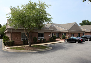 3711 University Dr, Durham NC - Services immobiliers commerciaux