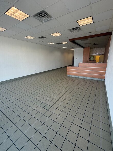 3037 Legion Rd, Fayetteville, NC for lease - Primary Photo - Image 1 of 5