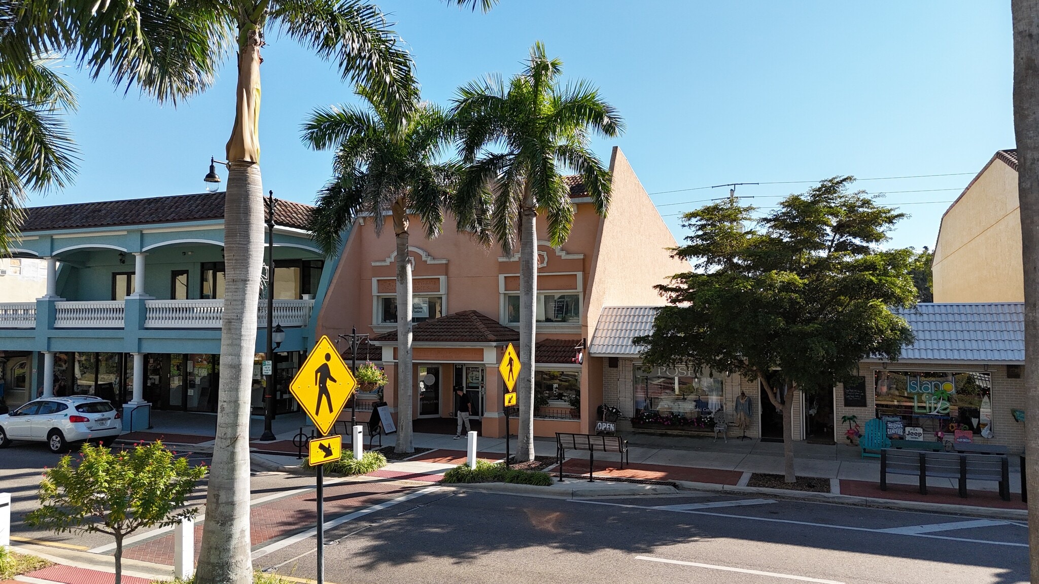 325 W Venice Ave, Venice, FL for lease Building Photo- Image 1 of 14