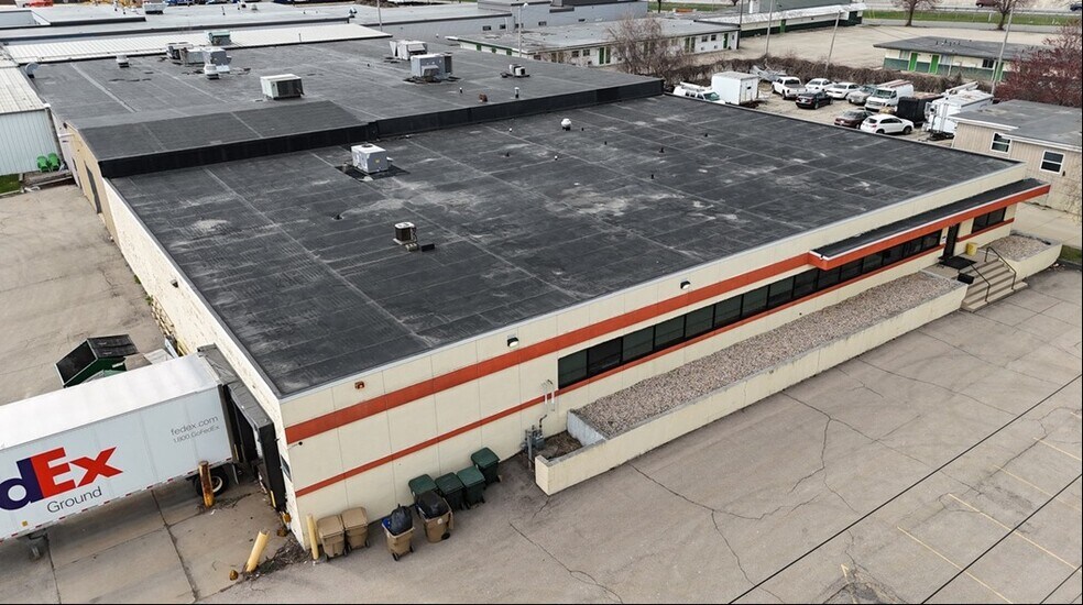 2814 Perry St, Madison, WI à vendre - Photo du bâtiment - Image 2 de 10