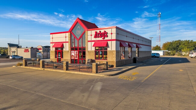 More details for 3509 S Minnesota Ave, Sioux Falls, SD - Retail for Sale