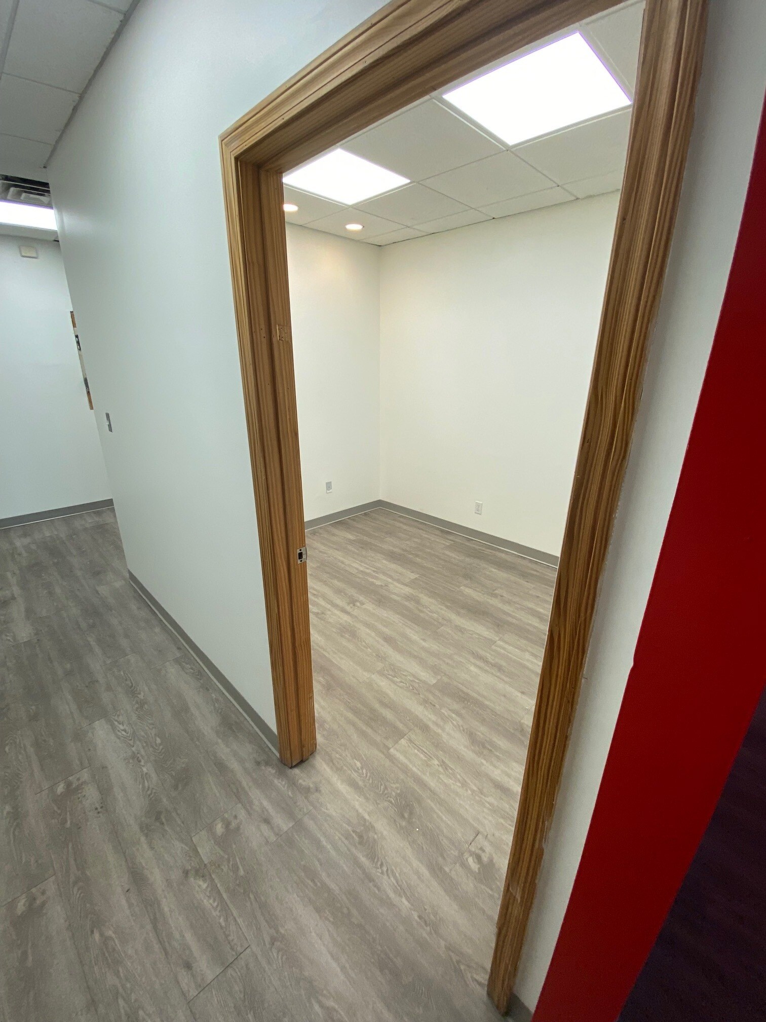 297-307 S Willow St, Manchester, NH for lease Building Photo- Image 1 of 8