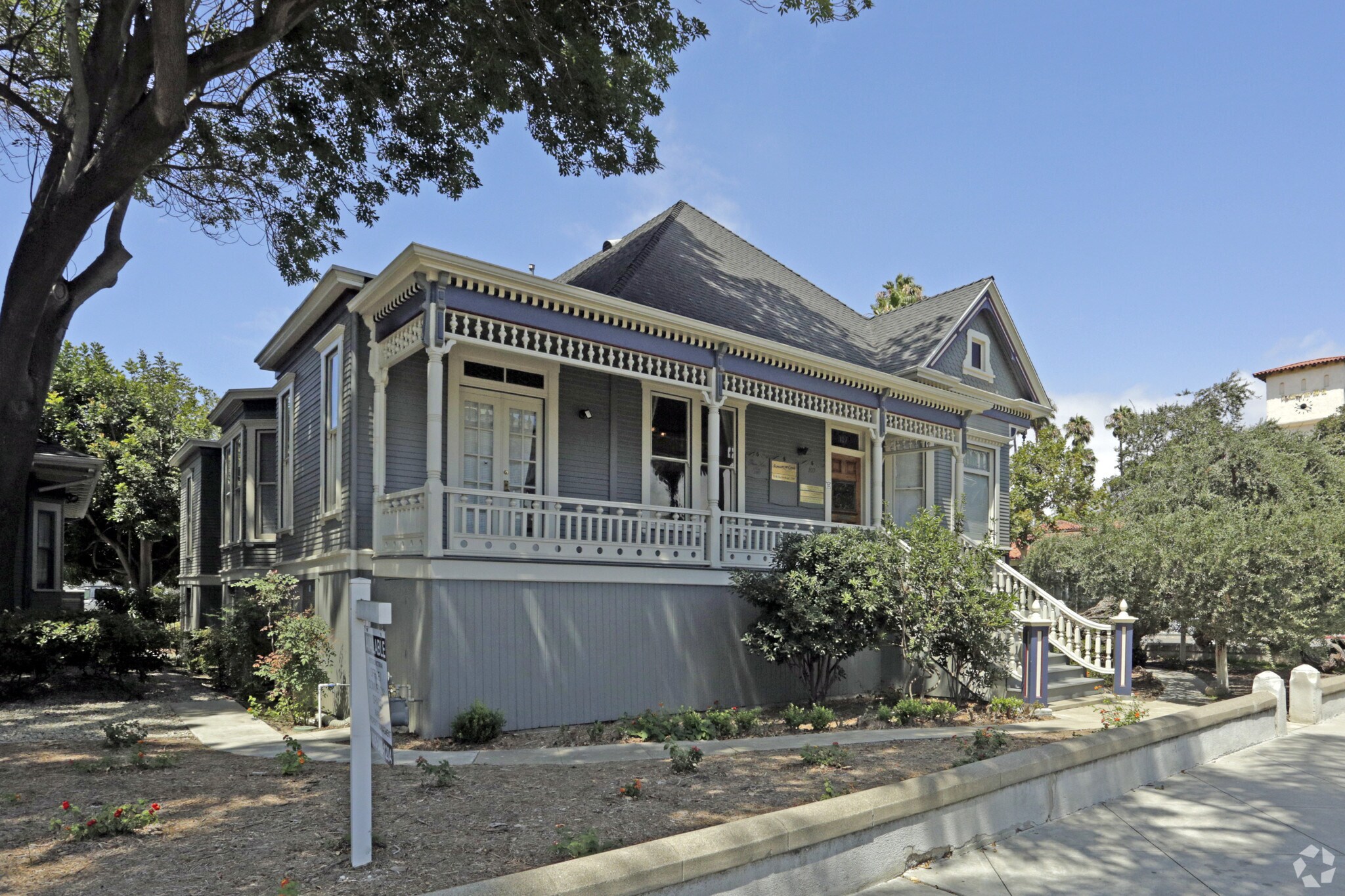 107 Figueroa St, Ventura, CA à louer Photo principale- Image 1 de 9