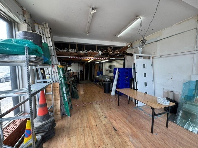 388 Green Ln, Ilford for lease - Building Photo - Image 3 of 4