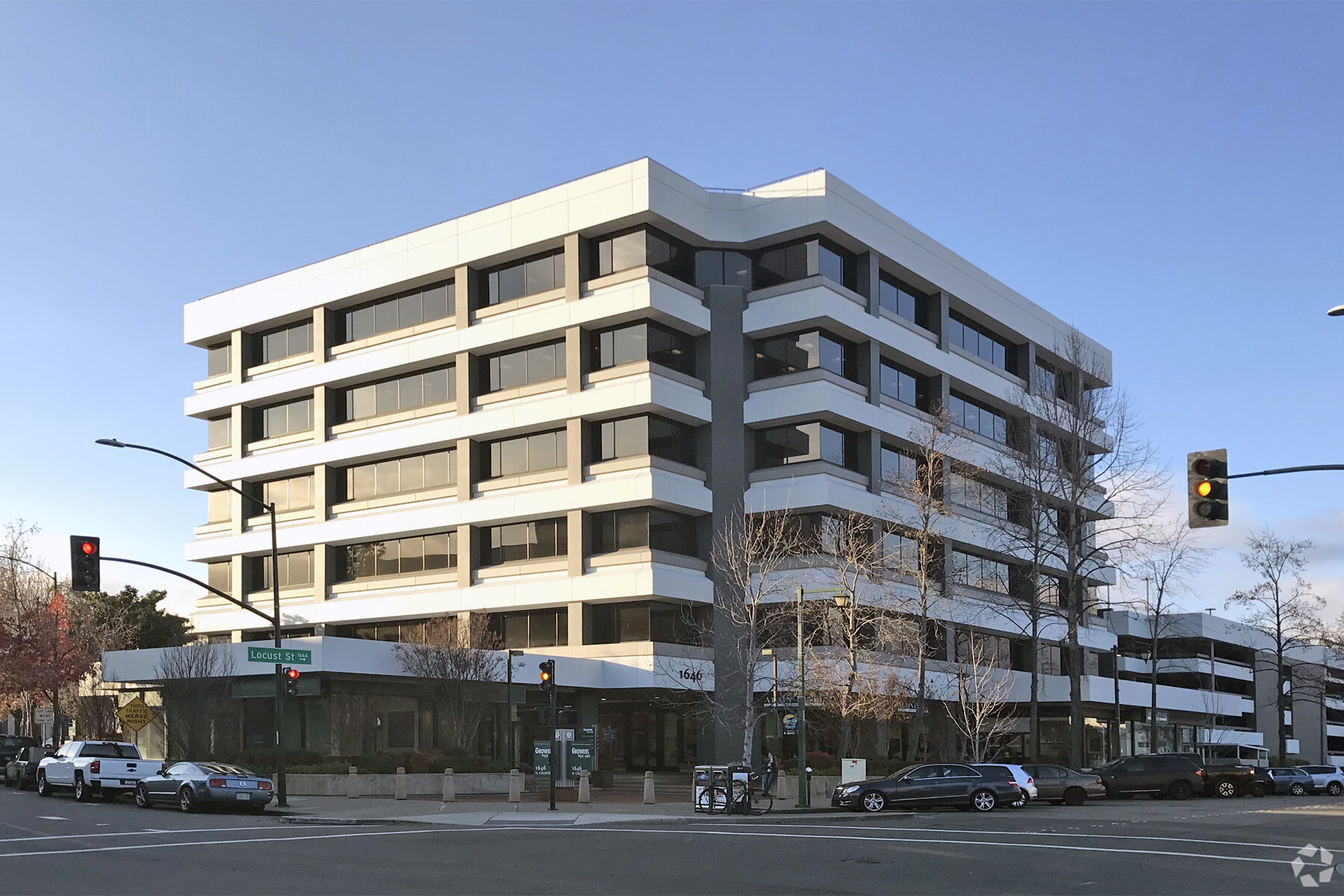 1646 N California Blvd, Walnut Creek, CA à louer Photo du bâtiment- Image 1 de 4