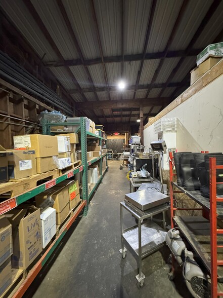 1828 E Hedges Ave, Fresno, CA à vendre - Photo intérieure - Image 2 de 5